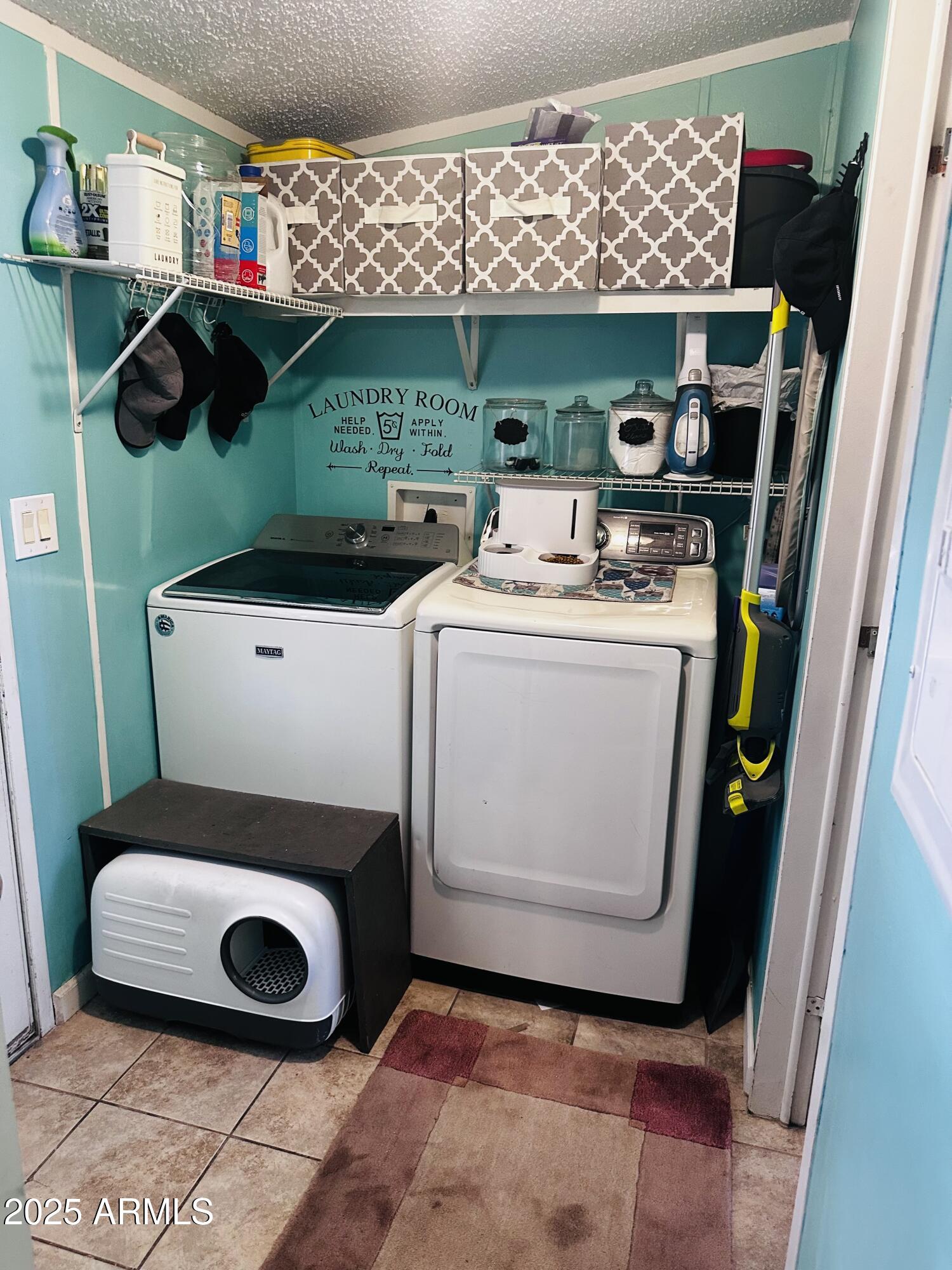 2011 North 26th Circle Mesa, AZ 85213 - Photo 14 of 30 IMG_7163