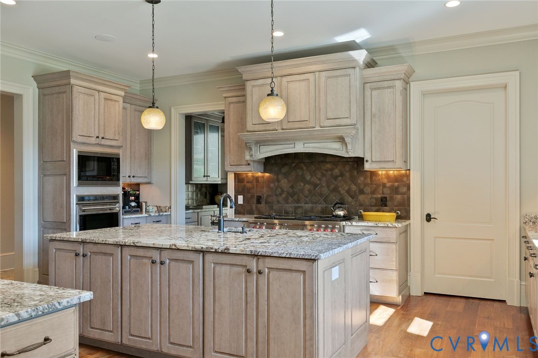 785 Oak Spring Lane Manakin-Sabot, VA 23103 - Photo 18 of 96 Generous walk-in pantry alongside a Butler’s pantr