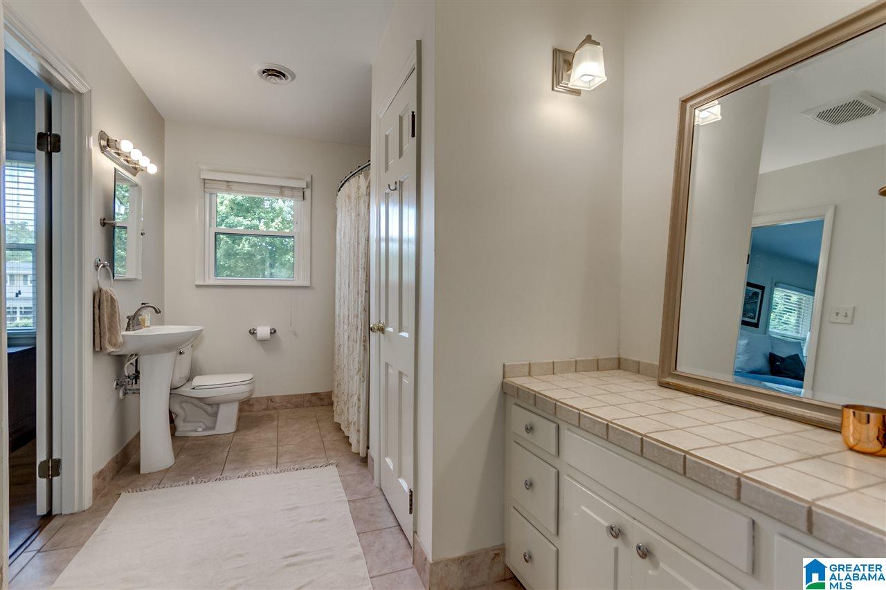1840 Cedarwood Road Birmingham, AL 35216 - Photo 18 of 29