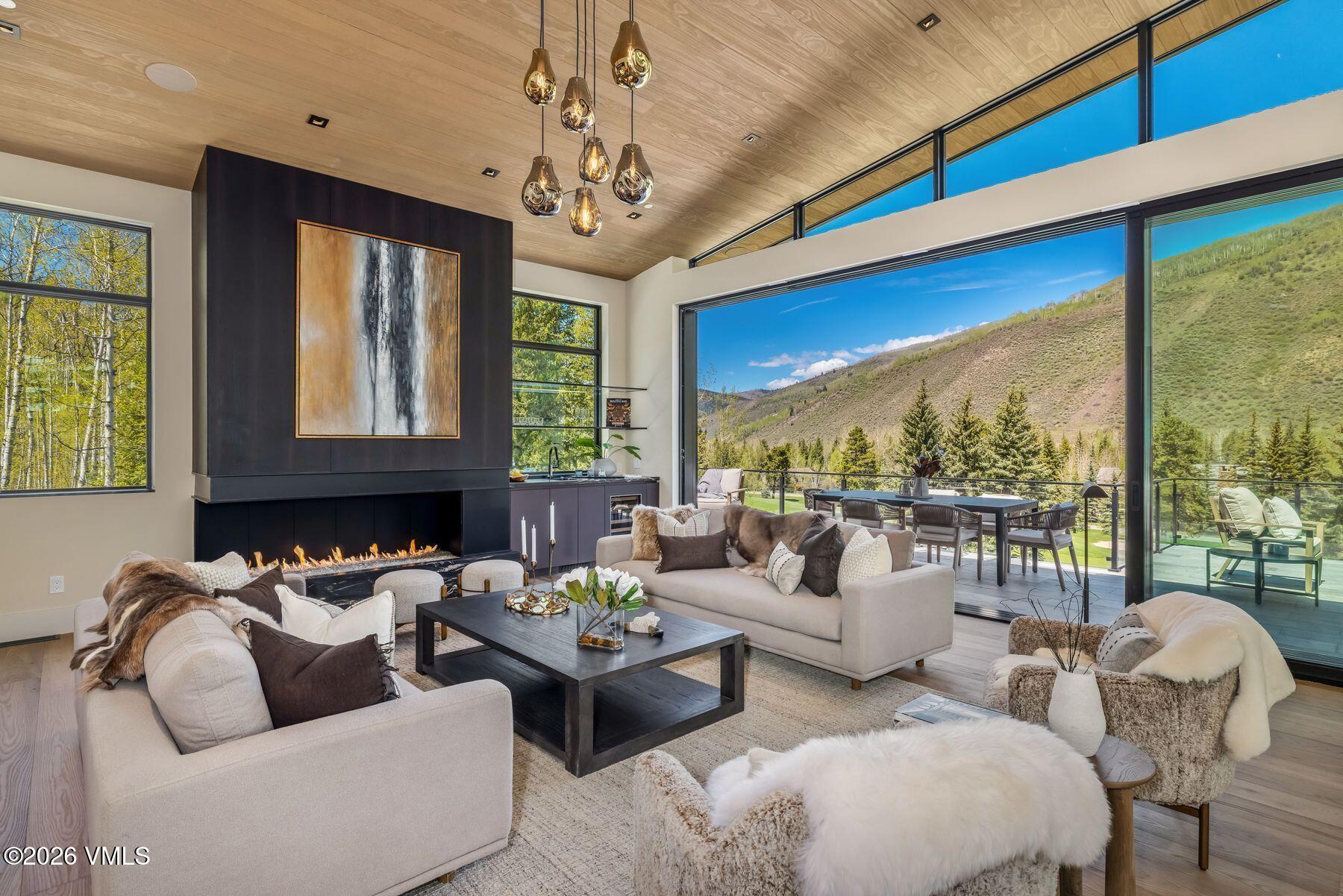 1150 Ptarmigan Road Vail, CO 81657 - Photo 16 of 46 photo_online_016