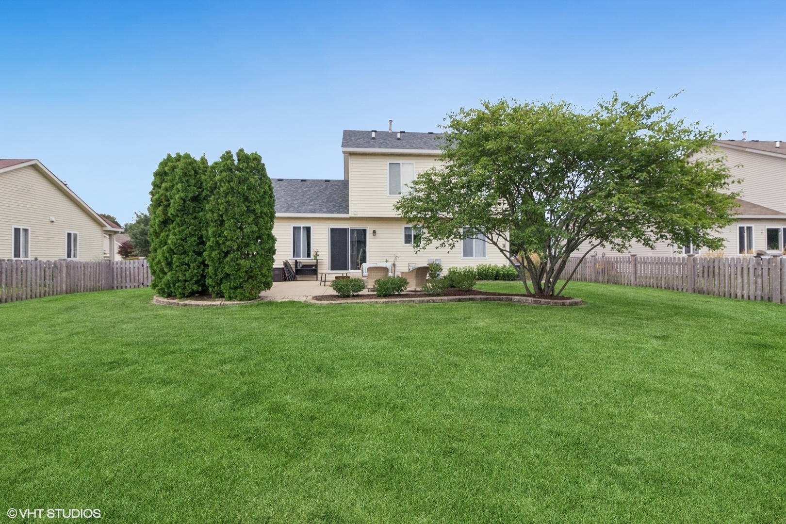 4300 Dobbins Street Plano, IL 60545 - Photo 26 of 31 a view of house with backyard