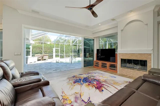 $900,000 | 6614 Tallmast Circle, Lakewood Ranch, FL 34202