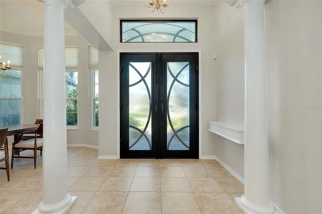 $900,000 | 6614 Tallmast Circle, Lakewood Ranch, FL 34202