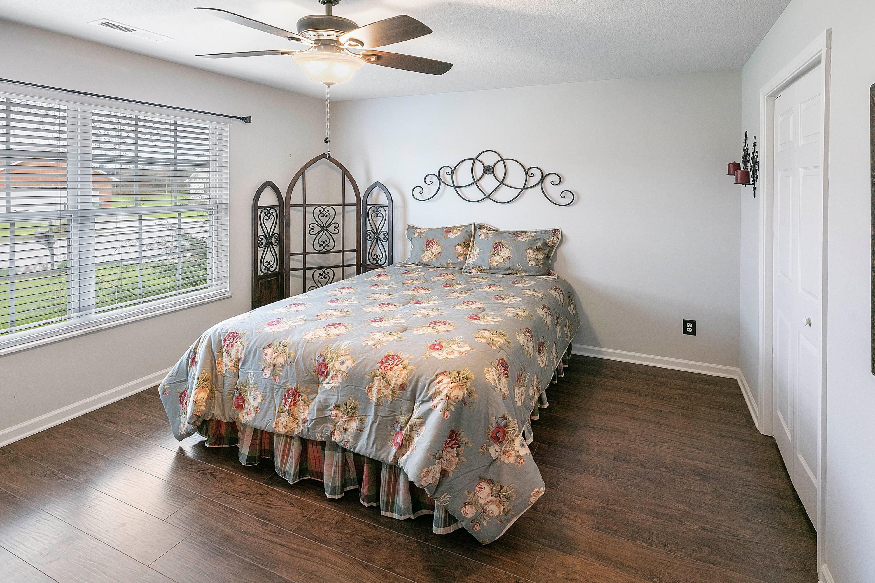 8421 Reality Lane Corryton, TN 37721 - Photo 12 of 20 Reality bed2