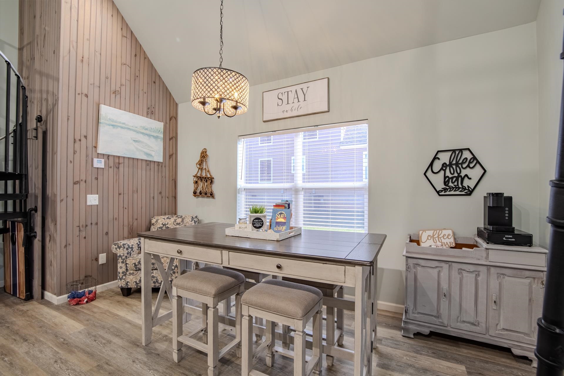 25 Bogey Loop Counce, TN 38326 - Photo 17 of 37 a view of a dining room with furniture and a chandelier fan