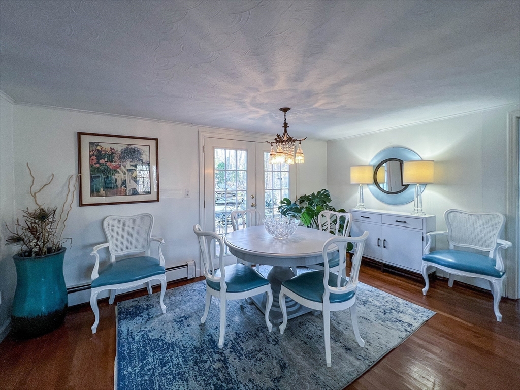 56 Rockridge Road Framingham, MA 01702 - Photo 6 of 33