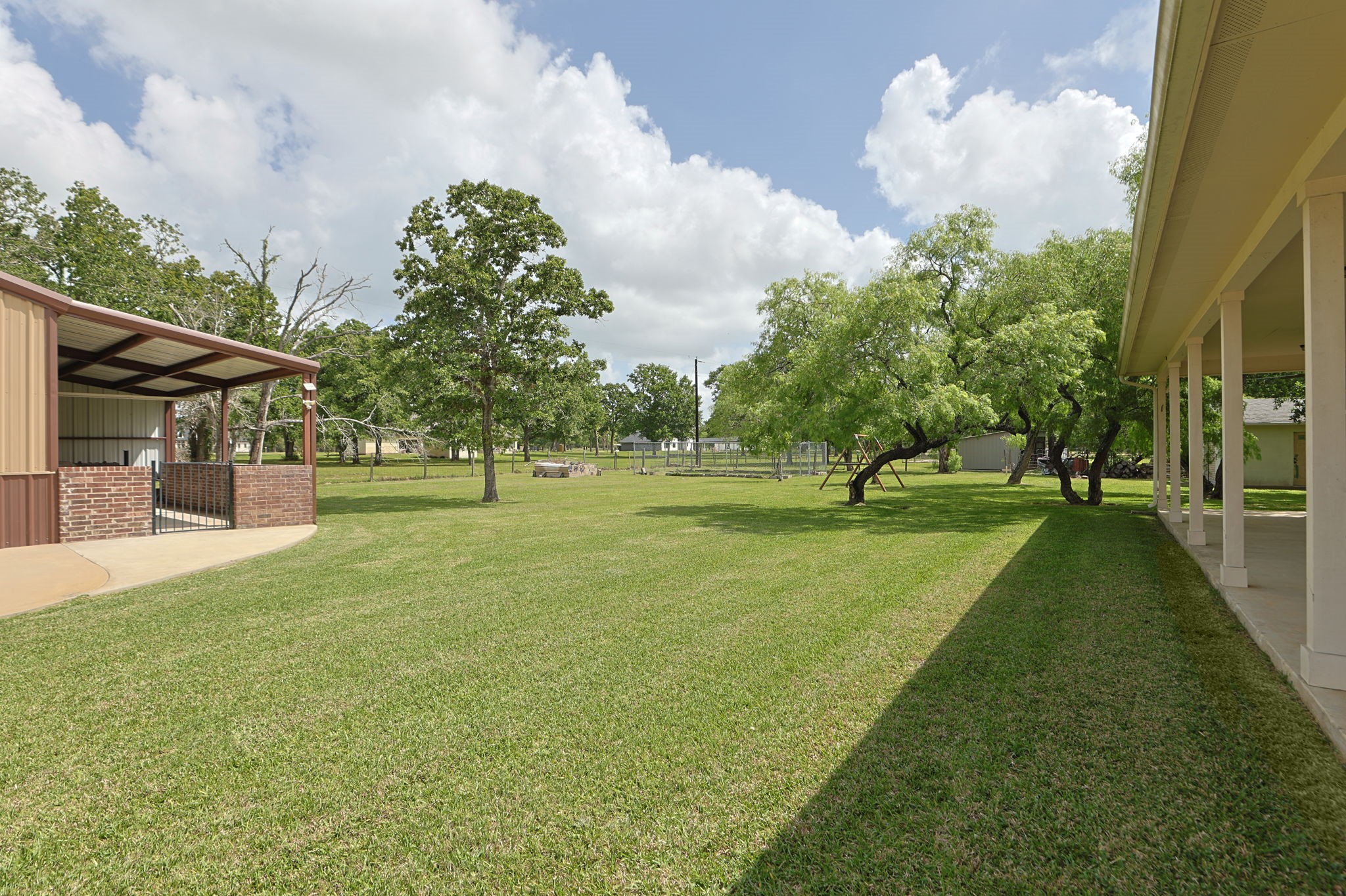 101 Pin Oak Lane Hempstead, TX 77445 - Photo 35 of 50 a view of a park