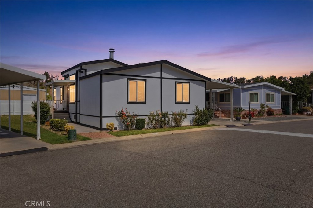 4901 Green River Road, Unit 153 Corona, CA 92878 - Photo 42 of 55