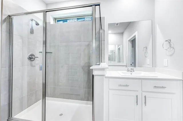 $2,350 | 1000 Knox River Drive, McKinney, TX 75071