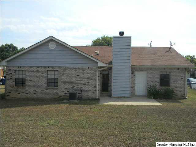 121 Mangrove Drive Alabaster, AL 35007 - Photo 2 of 14