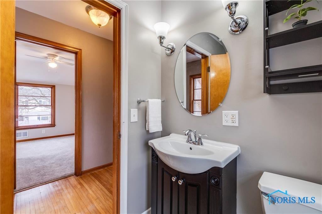 607 Waybridge Road Toledo, OH 43612 - Photo 18 of 31 Gallery Image 18