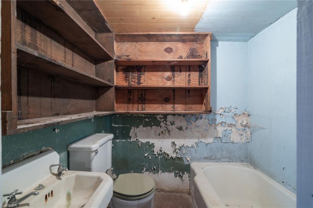 1228 Weaver Road Lexington, NC 27295 - Photo 25 of 35 Gallery Image 25