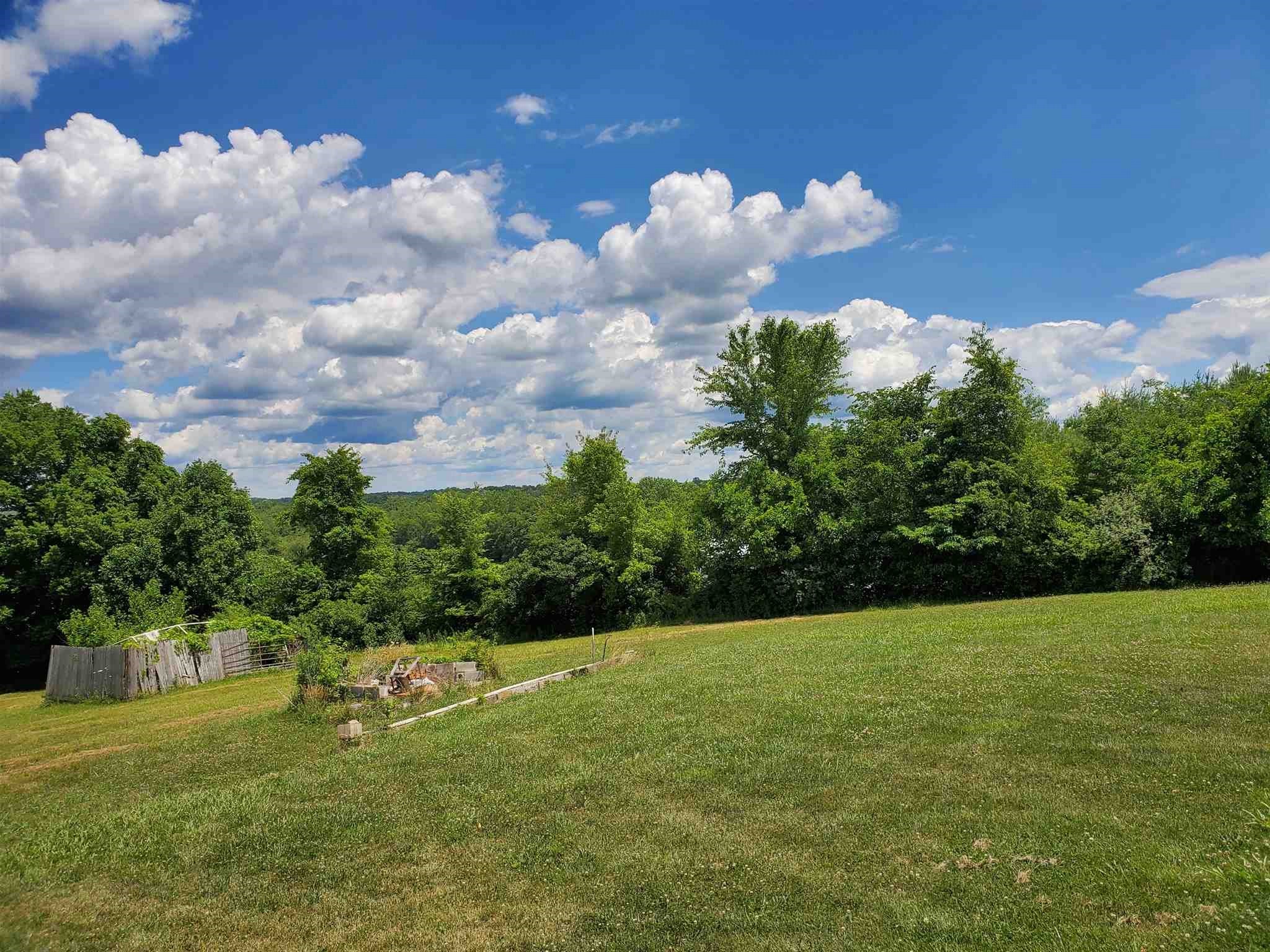985 East Dillman Road Bloomington, IN 47401 - Photo 5 of 8