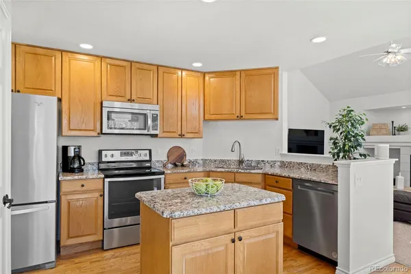 $750,000 | 125 Peregrine Circle, Broomfield, CO 80020