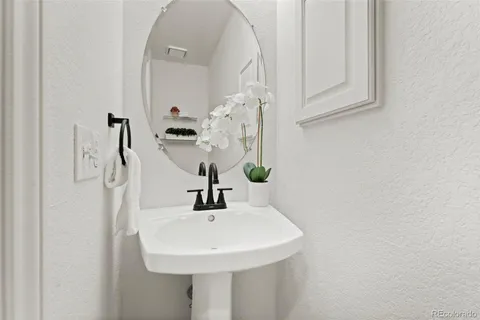 $750,000 | 125 Peregrine Circle, Broomfield, CO 80020