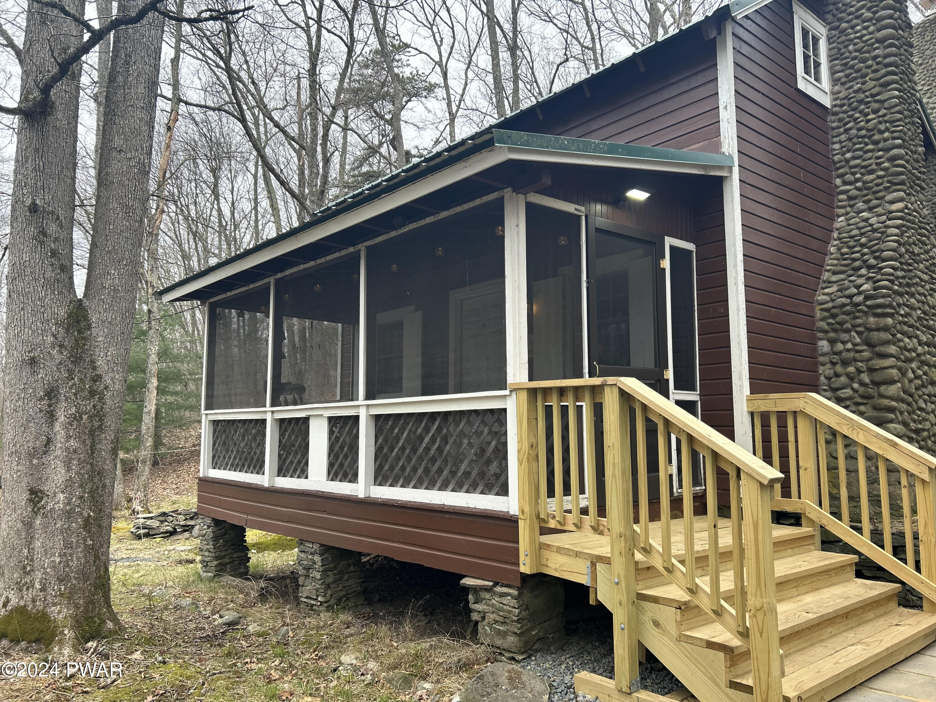 118 Brewster Road Dingmans Ferry, PA 18328 - Photo 2 of 23