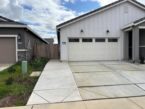 $549,500 | 1104 Elm Ter Way, Wheatland, CA 95692