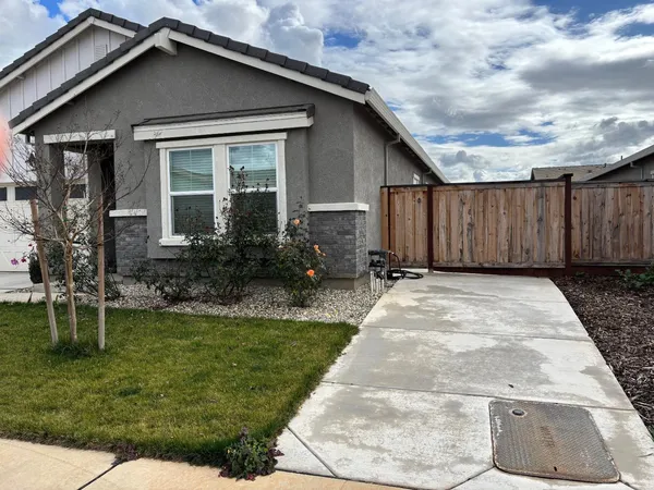 $549,500 | 1104 Elm Ter Way, Wheatland, CA 95692