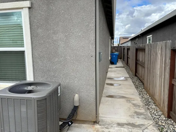 $549,500 | 1104 Elm Ter Way, Wheatland, CA 95692