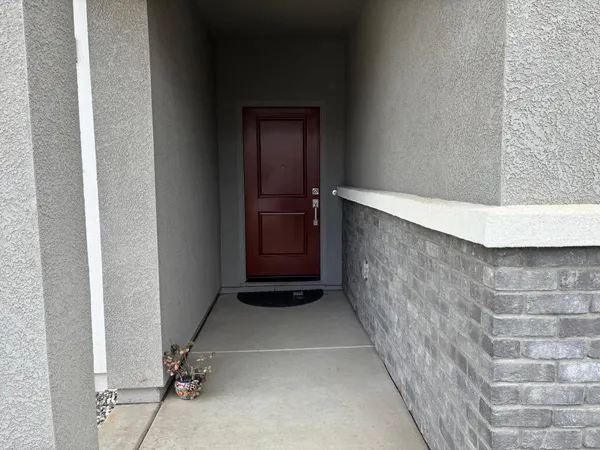 $549,500 | 1104 Elm Ter Way, Wheatland, CA 95692