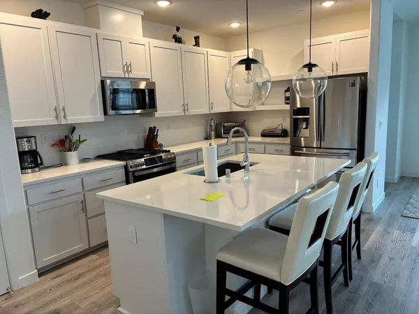 $549,500 | 1104 Elm Ter Way, Wheatland, CA 95692