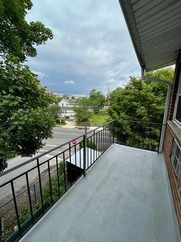 $235,000 | 665 Pelham Road, Unit A15, New Rochelle, NY 10805