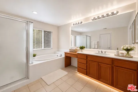$998,000 | 28346 Linda Vista Street, Canyon Country, CA 91387