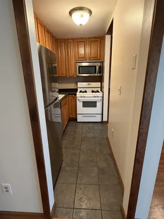 $1,775 | 7 Ivy Court, Unit B, Fishkill, NY 12524