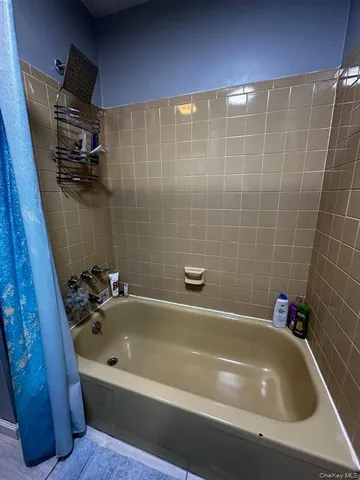 $1,850 | 7 Ivy Court, Unit B, Fishkill, NY 12524