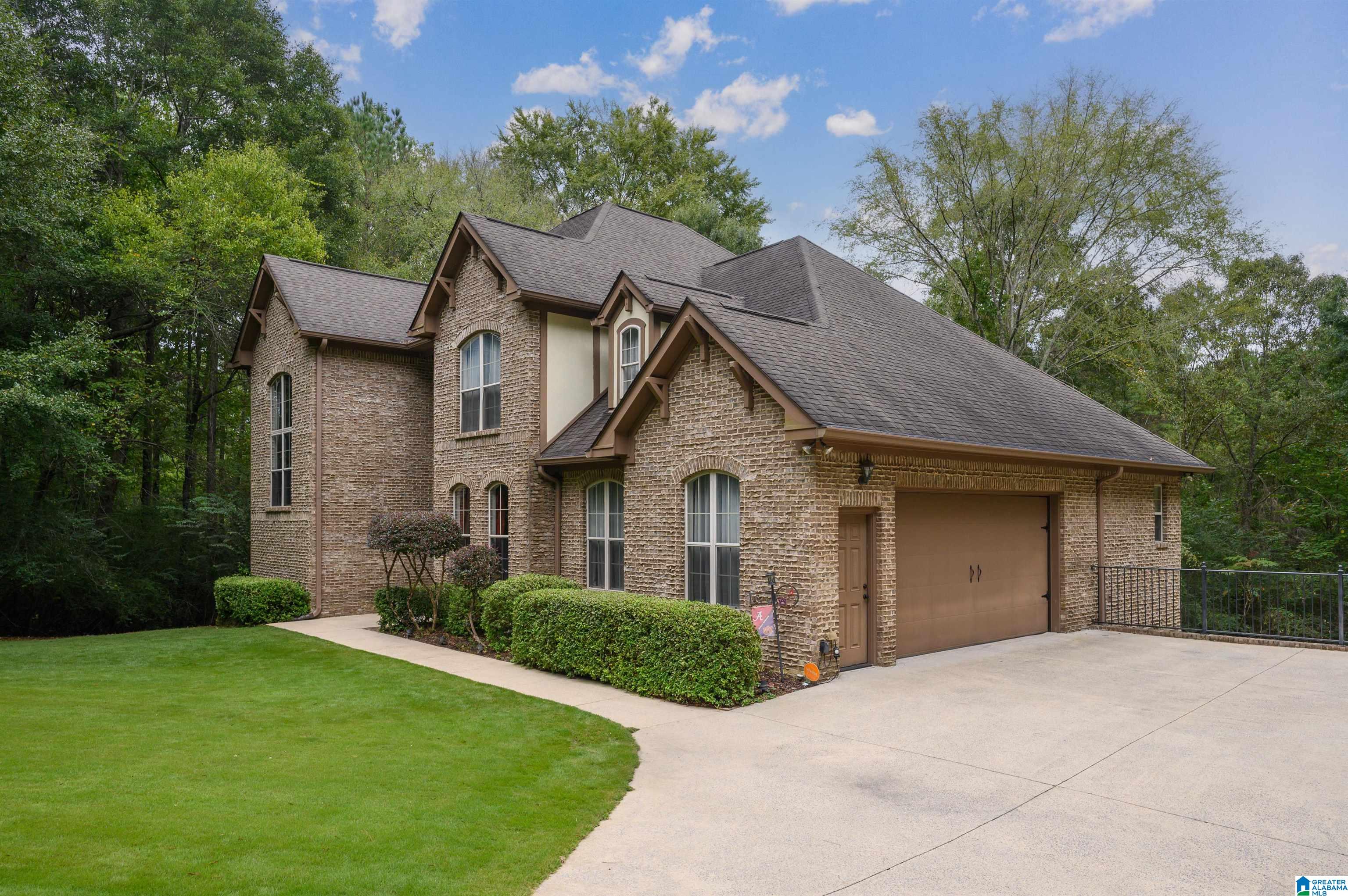 7639 Roper Road Trussville, AL 35173 - Photo 6 of 62 Gallery Image 6