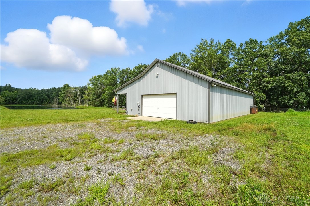6845 Cozaddale Road Goshen, OH 45122 - Photo 17 of 37