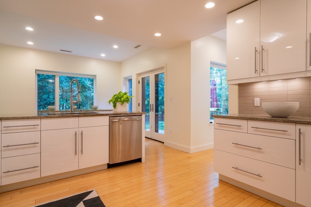 1 Stonewall Road Lexington, MA 02421 - Photo 15 of 40