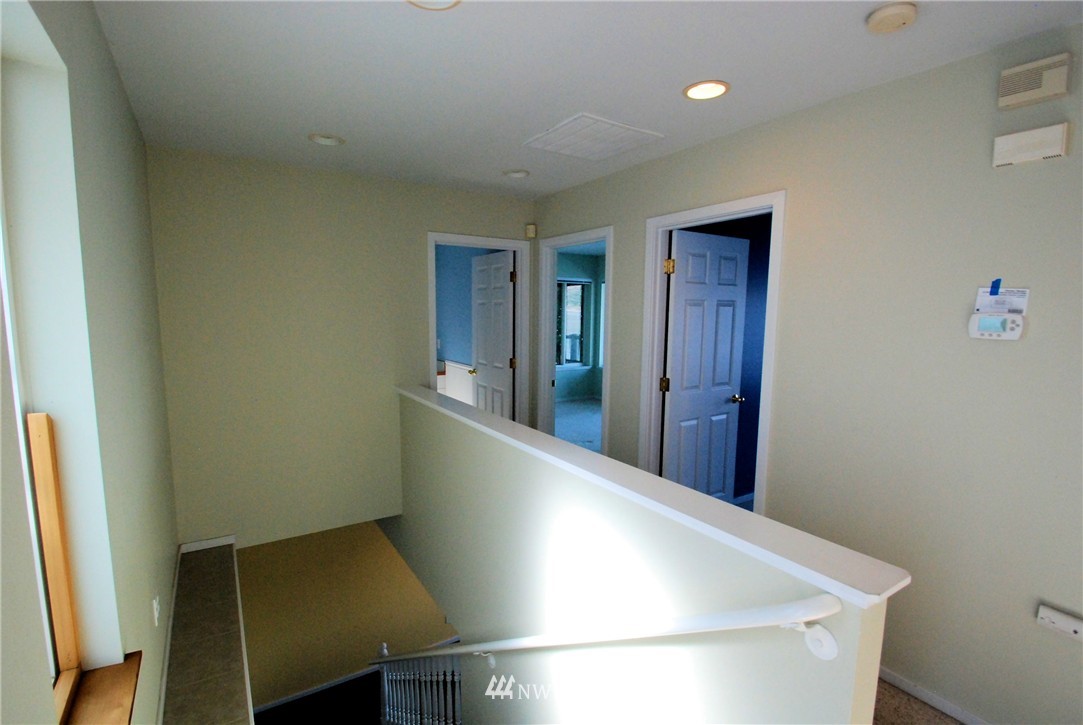 2830 South Lakeshore Road Chelan, WA 98816 - Photo 4 of 25 Gallery Image 4