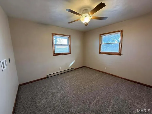 $166,400 | 511 West Third Street, St. Peter, IL 62880