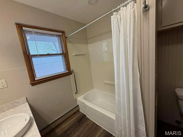 $166,400 | 511 West Third Street, St. Peter, IL 62880