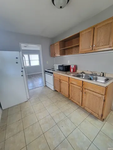 $115,000 | 913 Geyer Avenue, Mishawaka, IN 46544