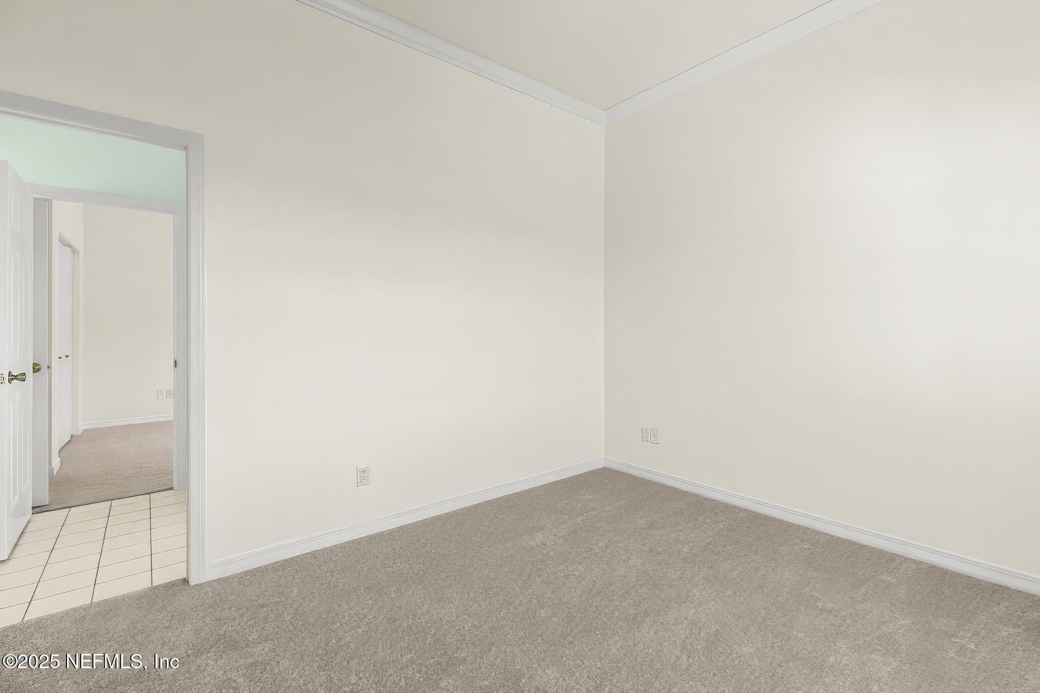 180 Kingston Drive St. Augustine, FL 32084 - Photo 35 of 55 Bedroom 3 Door to Bathroom