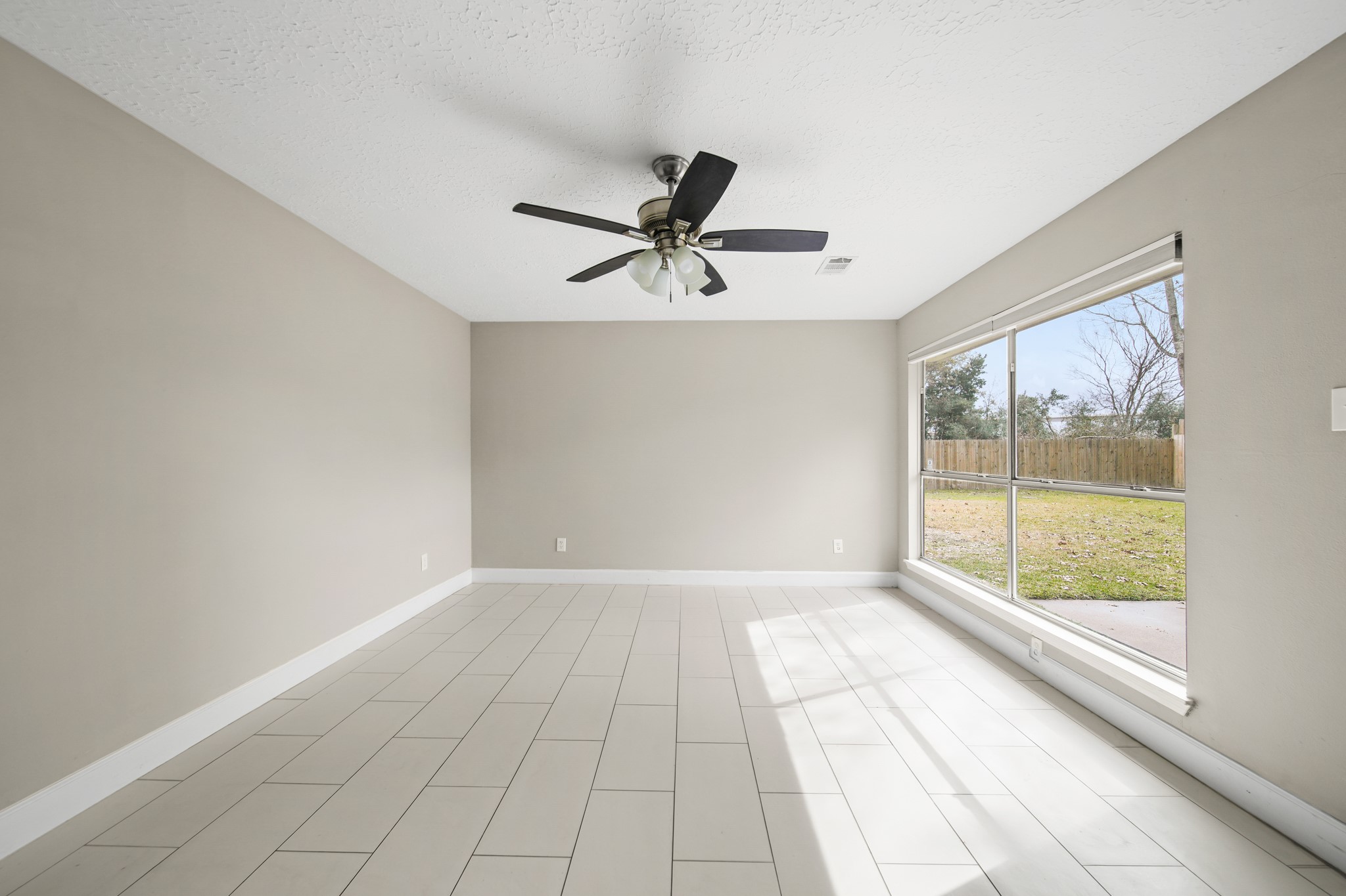 7010 Pembrough Lane Katy, TX 77494 - Photo 13 of 36