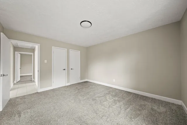 $2,400 | 7010 Pembrough Lane, Katy, TX 77494