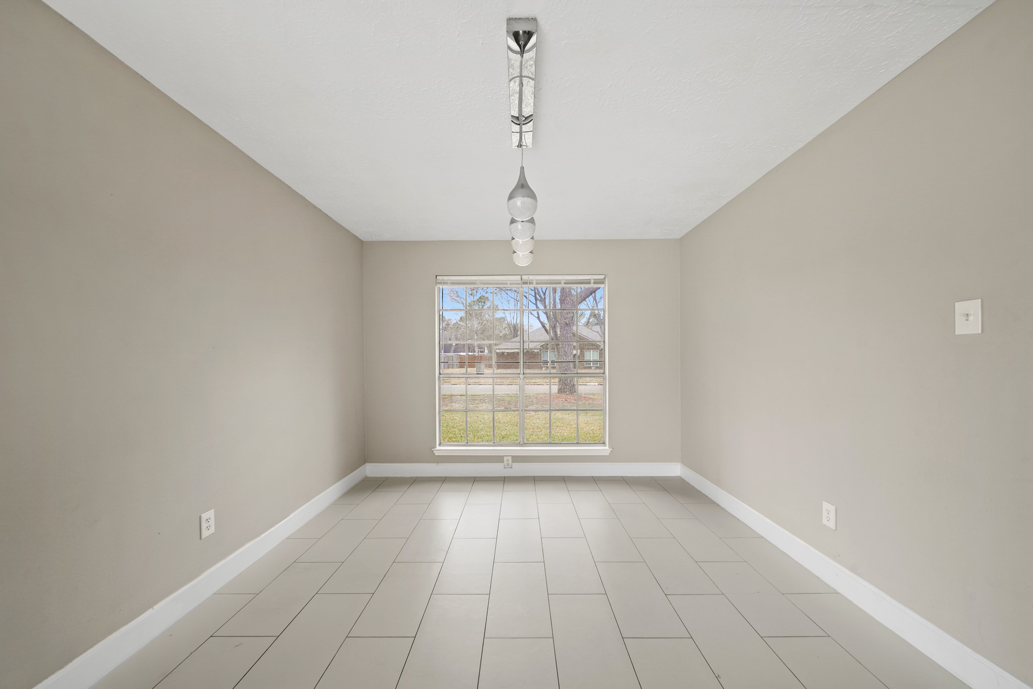 7010 Pembrough Lane Katy, TX 77494 - Photo 10 of 36