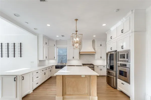 $1,359,000 | 4111 Angling Lane, Spring, TX 77386