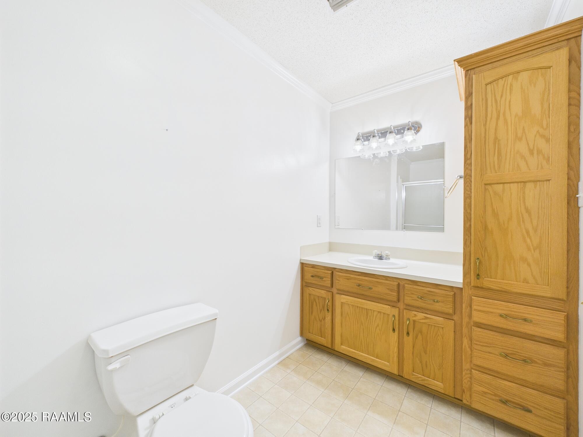 129 Petitjean Road Duson, LA 70529 - Photo 20 of 25 Second LIving Area Bath