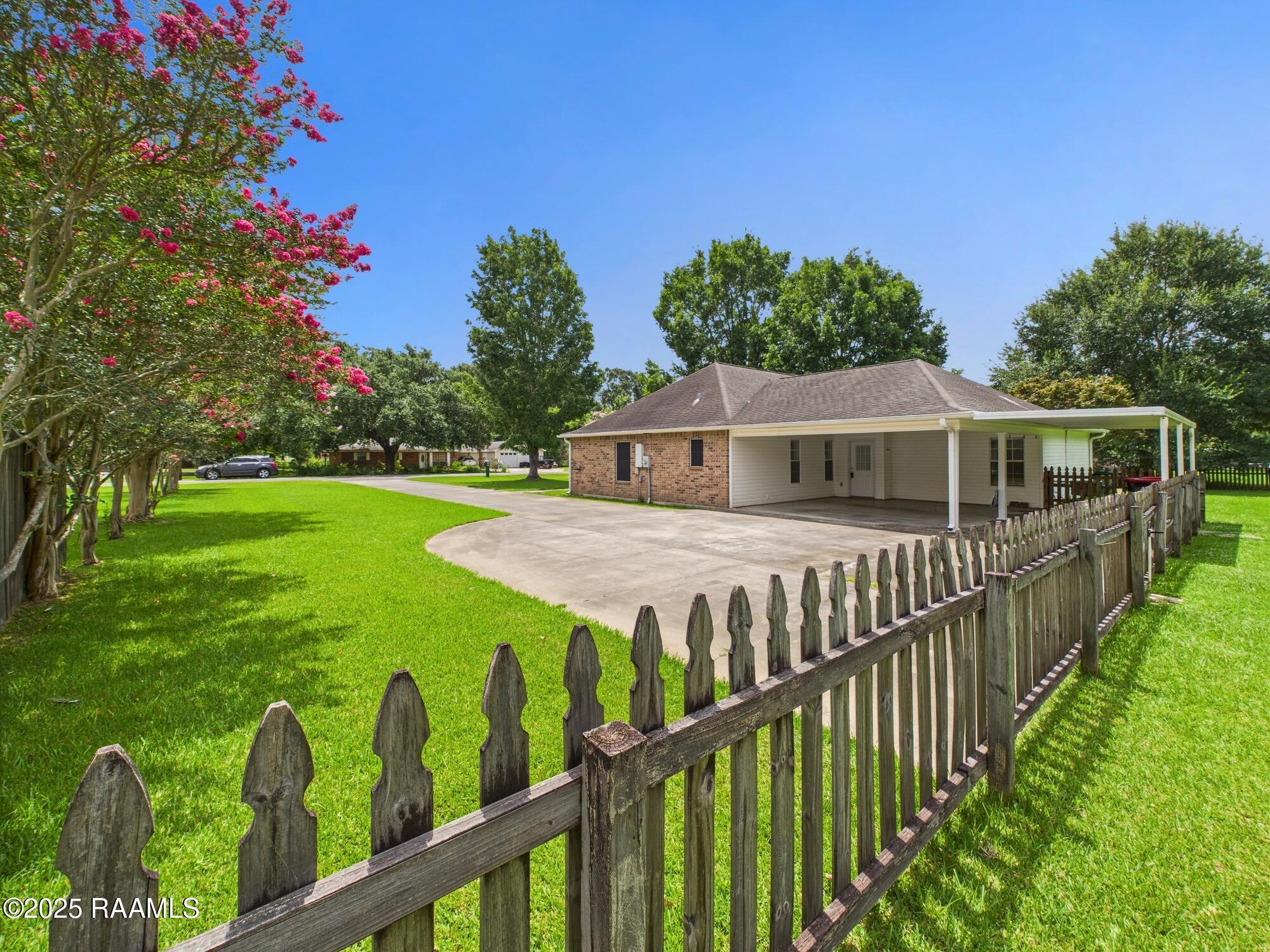 129 Petitjean Road Duson, LA 70529 - Photo 6 of 25 Double Gate Access
