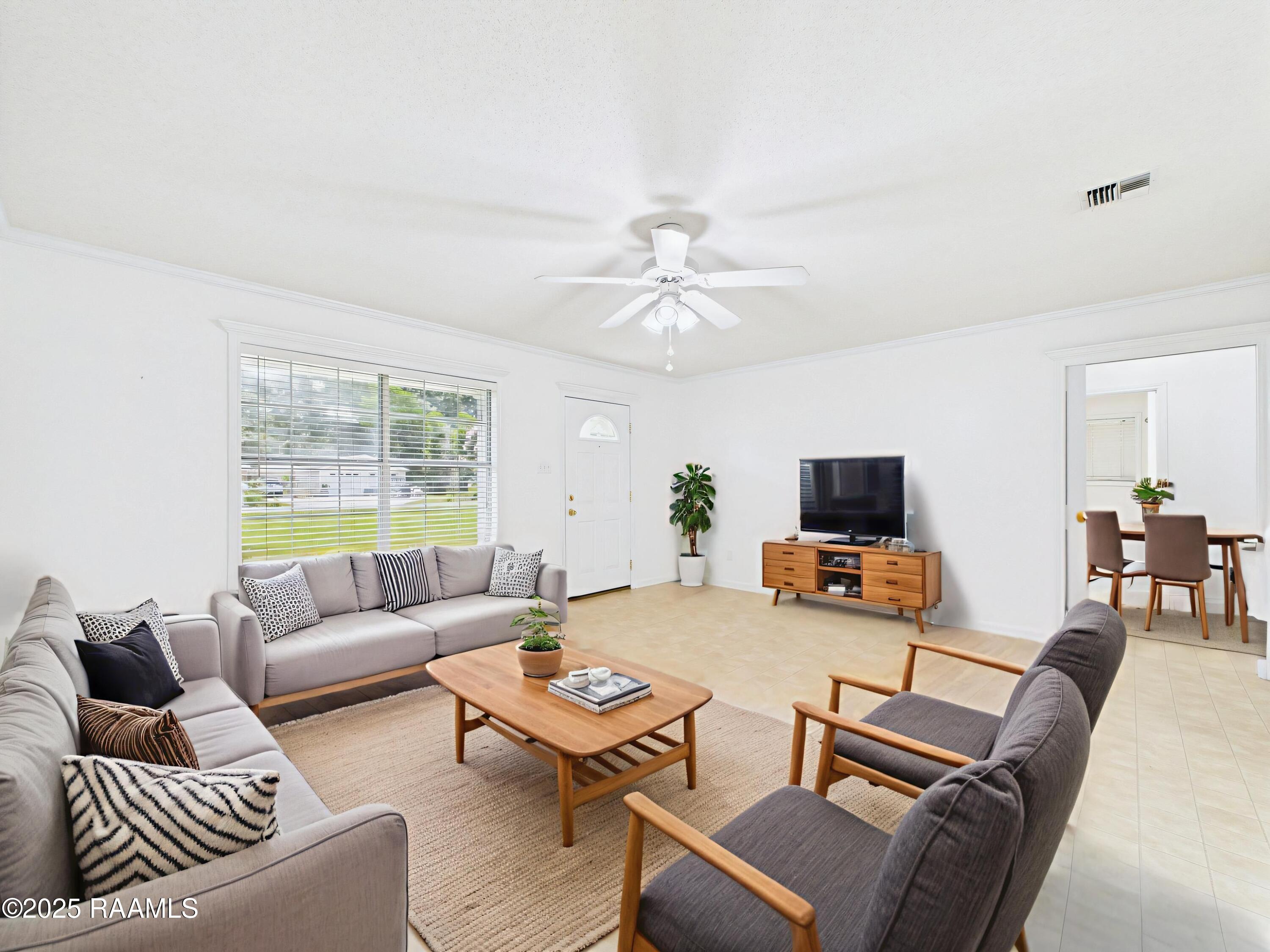 129 Petitjean Road Duson, LA 70529 - Photo 7 of 25 Main Living Area