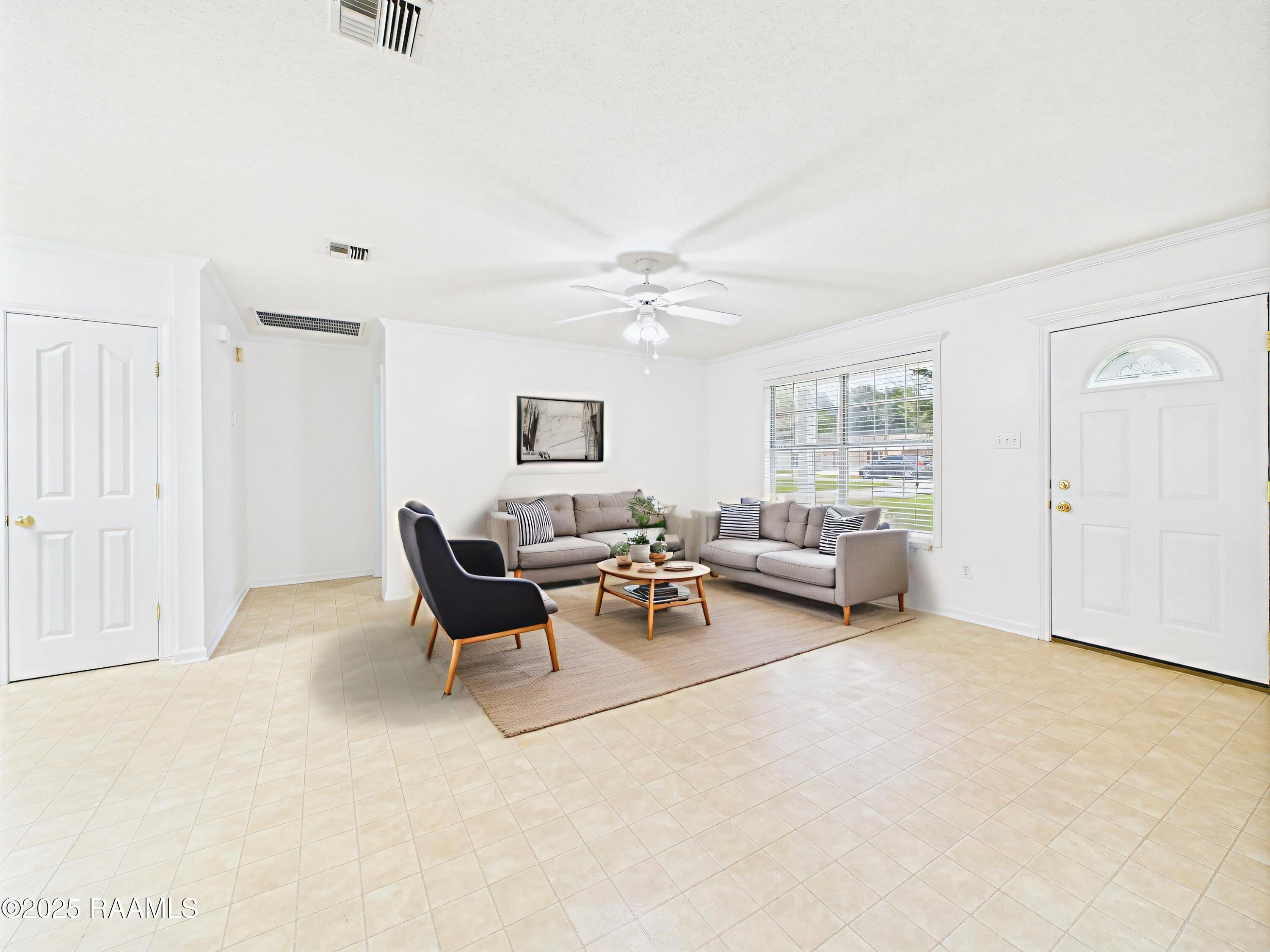 129 Petitjean Road Duson, LA 70529 - Photo 8 of 25 Main Living Area