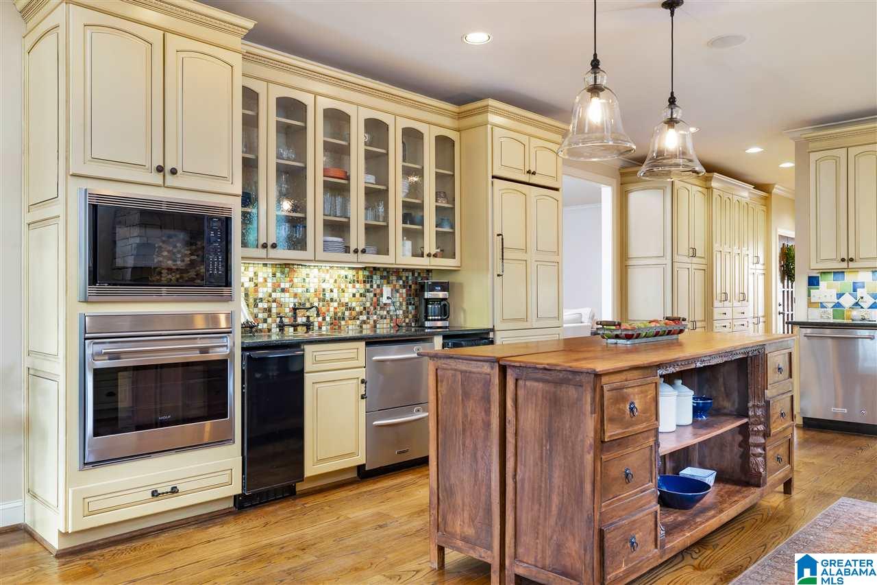 9037 Park Crest Road Birmingham, AL 35242 - Photo 15 of 49