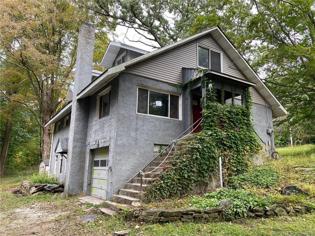 9 Geiger Road New Milford, CT 06776 - Photo 1 of 1 Front view from road