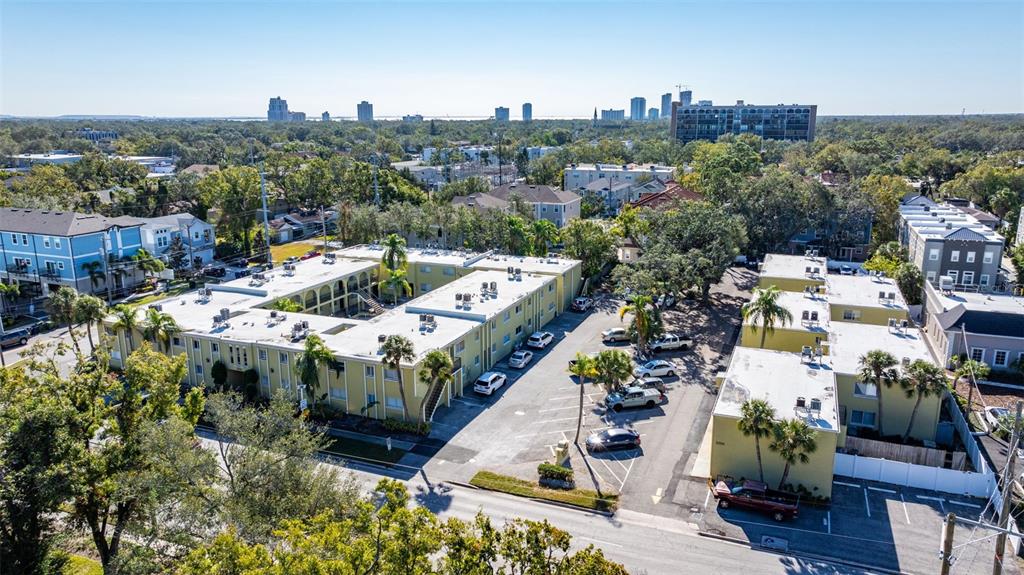 3206 West Azeele Street, Unit 128 Tampa, FL 33609 - Photo 9 of 18 a picture of city view