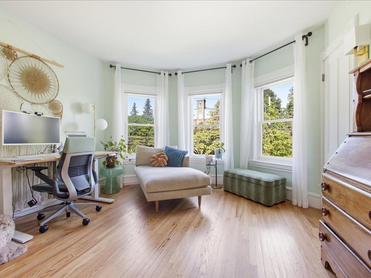 245 Loomis Street Burlington, VT 05401 - Photo 14 of 40