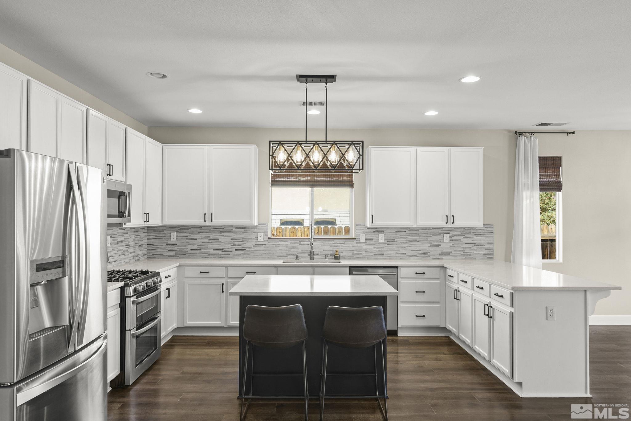 2385 Virginia Vista Drive Reno, NV 89521 - Photo 9 of 33 Photo 9